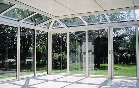Extensie laterală vitrata sau veranda